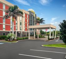 Home2 Suites by Hilton Brandon Exterior