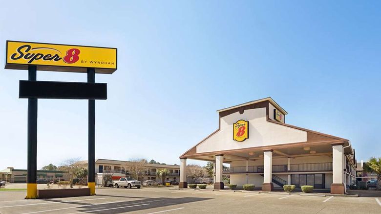 Super 8 Gulfport near Biloxi Exterior. Images powered by <a href="https://iceportal.shijigroup.com" target="_blank" rel="noopener">Ice Portal</a>.
