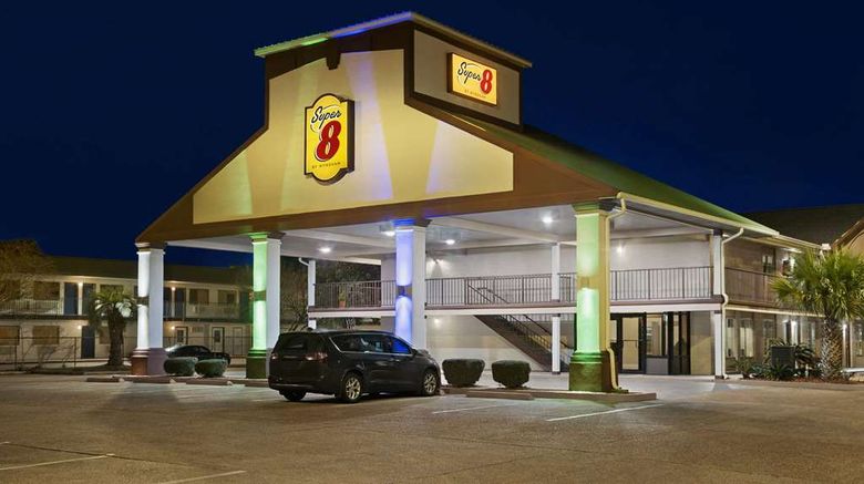<b>Super 8 Gulfport near Biloxi Exterior</b>. Images powered by <a href="https://iceportal.shijigroup.com/" title="IcePortal" target="_blank">IcePortal</a>.