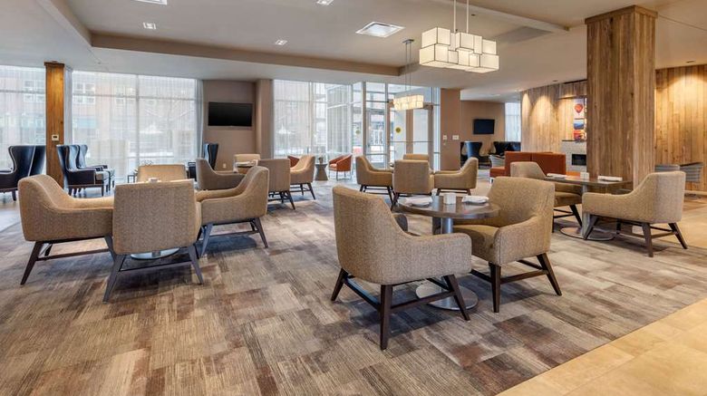 <b>Cambria hotel & suites Restaurant</b>. Images powered by <a href="https://iceportal.shijigroup.com/" title="IcePortal" target="_blank">IcePortal</a>.