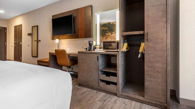 <b>Cambria hotel & suites Room</b>. Images powered by <a href="https://iceportal.shijigroup.com/" title="IcePortal" target="_blank">IcePortal</a>.