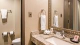 <b>Comfort Inn Room</b>. Images powered by <a href="https://iceportal.shijigroup.com/" title="IcePortal" target="_blank">IcePortal</a>.