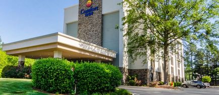 Comfort Inn Raleigh Midtown Exterior