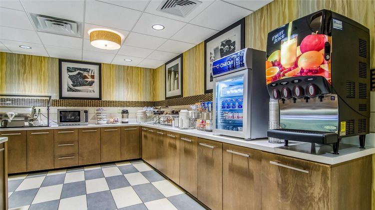 Comfort Inn Raleigh Midtown Restaurant