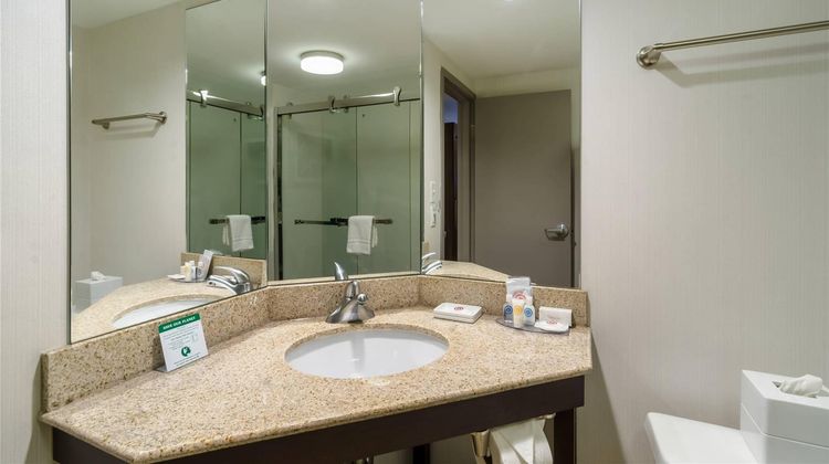 Comfort Inn Raleigh Midtown Room