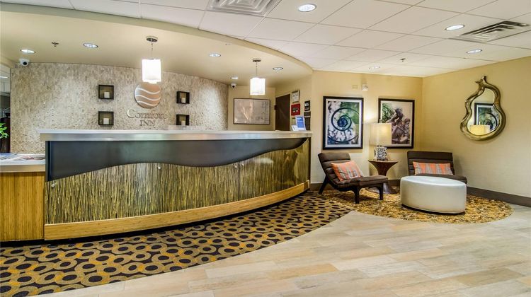 Comfort Inn Raleigh Midtown Lobby