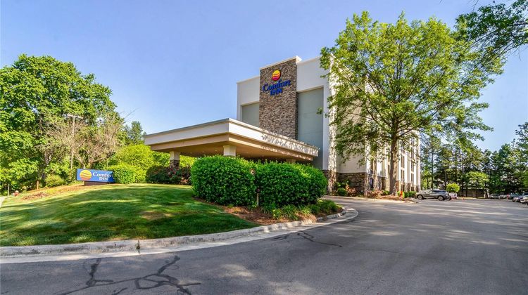 Comfort Inn Raleigh Midtown Exterior