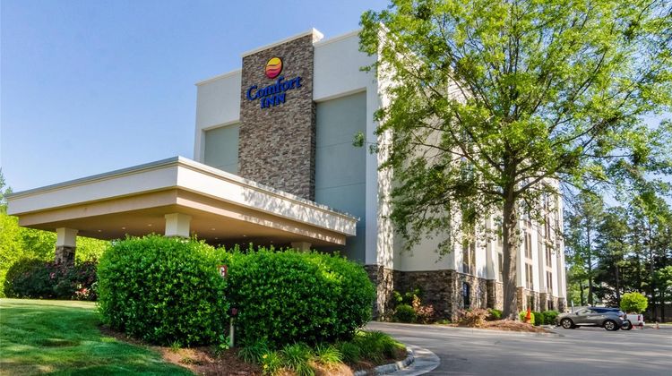 Comfort Inn Raleigh Midtown Exterior