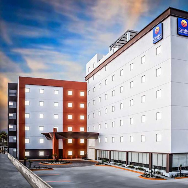 Comfort Inn & Suites Los Cabos