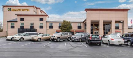Quality Hotel Blue Ash - Cincinnati Exterior