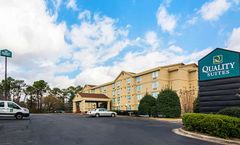 Quality Suites Forest Park