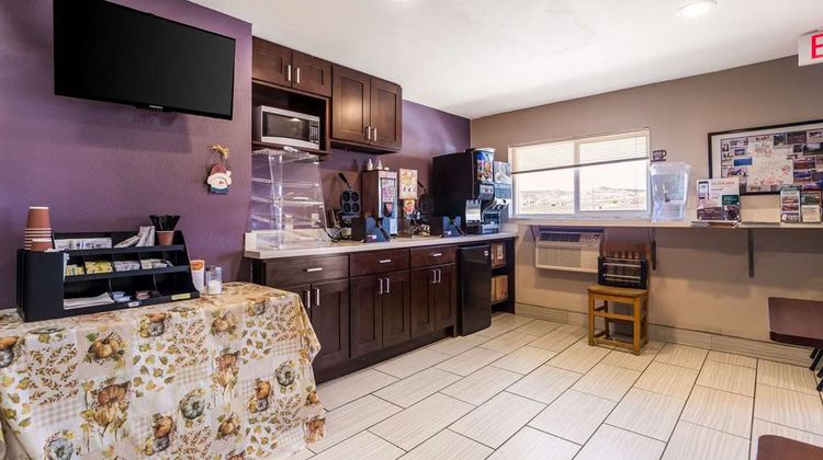 Rodeway Inn & Suites Big Water Restaurant