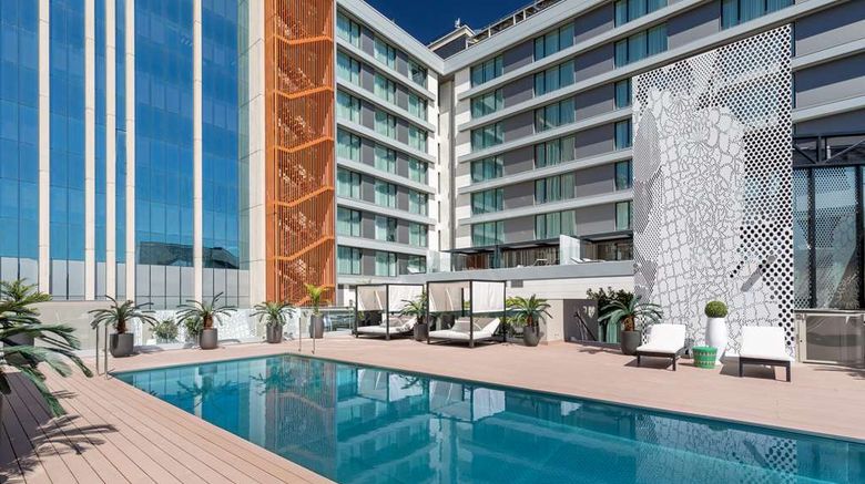 <b>Barcelo Imagine Pool</b>. Images powered by <a href="https://iceportal.shijigroup.com/" title="IcePortal" target="_blank">IcePortal</a>.