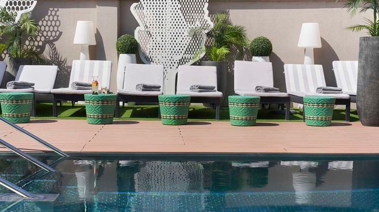 Barcelo Imagine Pool