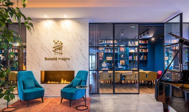 Barcelo Imagine Lobby