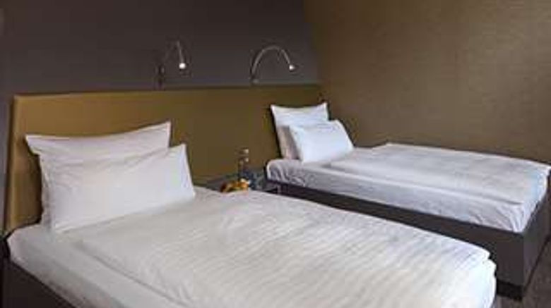 <b>Aspria Hotel Room</b>. Images powered by <a href="https://iceportal.shijigroup.com/" title="IcePortal" target="_blank">IcePortal</a>.