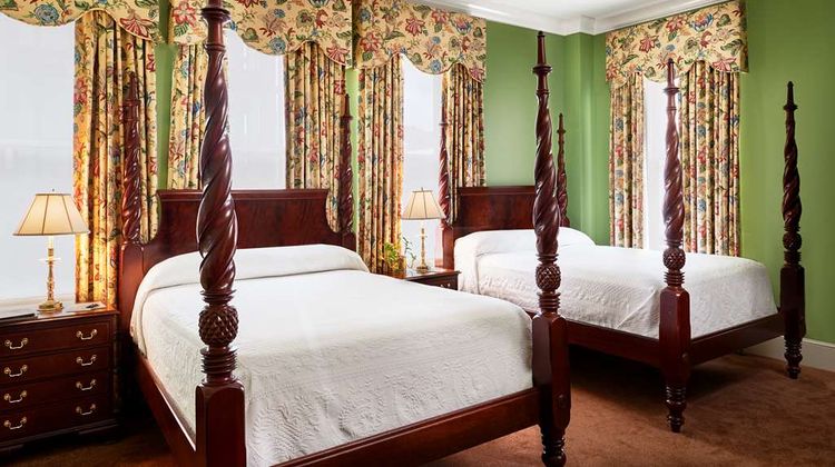 The Planters Inn Room