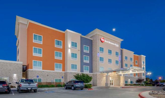 Best Western Plus Medical Center Exterior