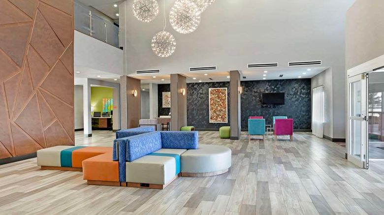 <b>Best Western Plus Medical Center Lobby</b>. Images powered by <a href="https://iceportal.shijigroup.com/" title="IcePortal" target="_blank">IcePortal</a>.
