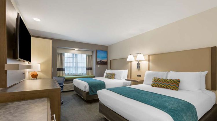 Best Western Plus Foothills Inn & Suites Room