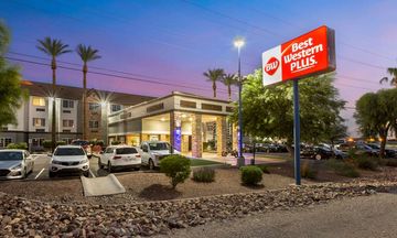 Best Western Plus Foothills Inn & Suites