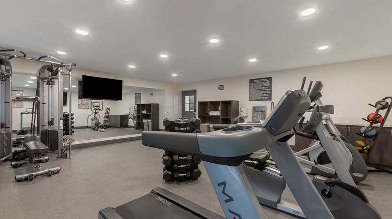 <b>Best Western Plus Foothills Inn & Suites Health</b>. Images powered by <a href="https://iceportal.shijigroup.com/" title="IcePortal" target="_blank">IcePortal</a>.
