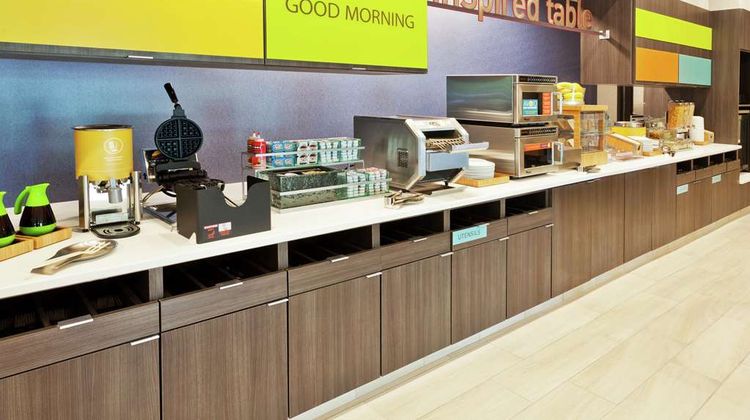 Home2 Suites Birmingham Colonnade Restaurant