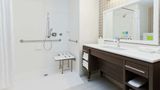 Home2 Suites Birmingham Colonnade Room