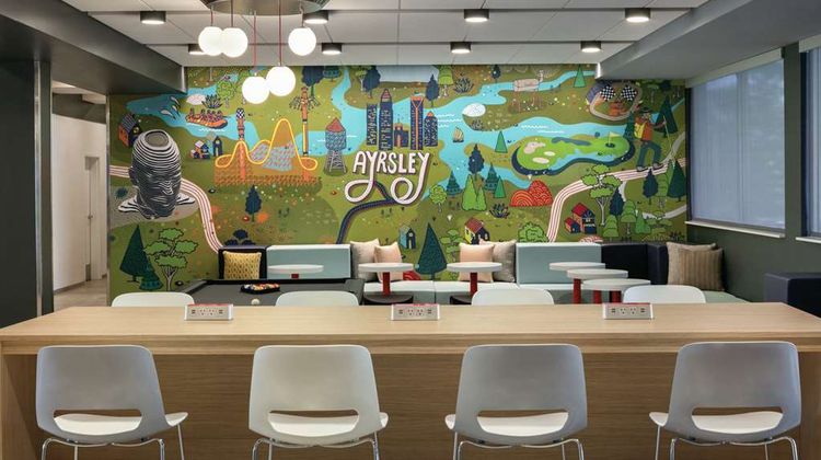 Tru by Hilton Charlotte Ayrsley Lobby
