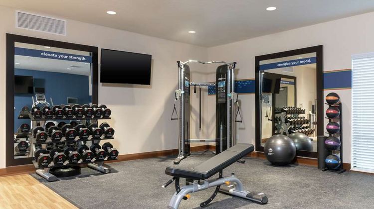 Hampton Inn & Suites Xenia/Dayton Health