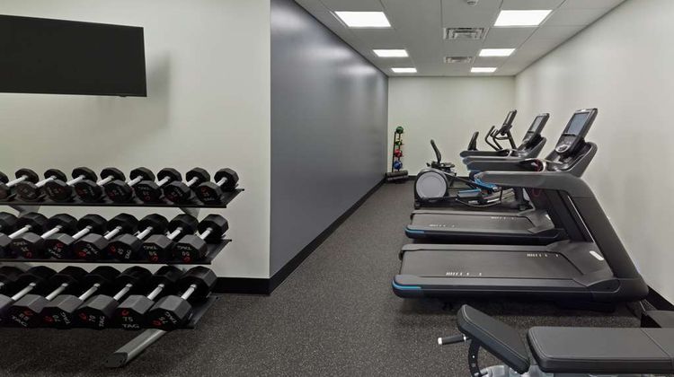 DoubleTree by Hilton Jamestown Health