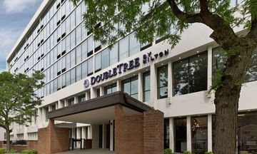 DoubleTree by Hilton Jamestown