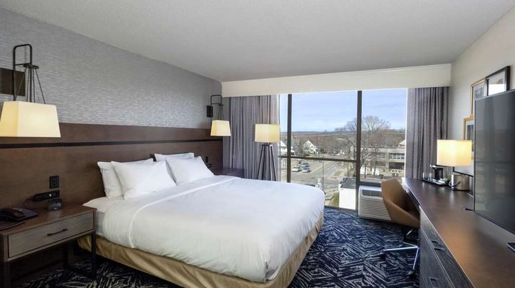 DoubleTree by Hilton Jamestown Room