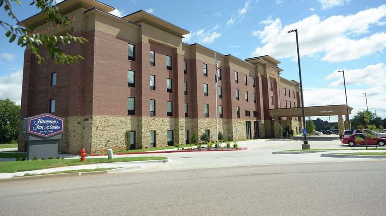 <b>Hampton Inn & Suites OKC/Quail Springs Exterior</b>. Images powered by <a href="https://iceportal.shijigroup.com/" title="IcePortal" target="_blank">IcePortal</a>.