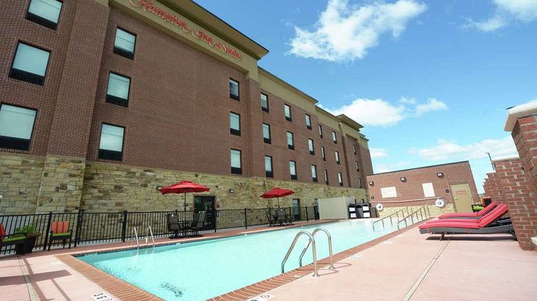 <b>Hampton Inn & Suites OKC/Quail Springs Pool</b>. Images powered by <a href="https://iceportal.shijigroup.com/" title="IcePortal" target="_blank">IcePortal</a>.