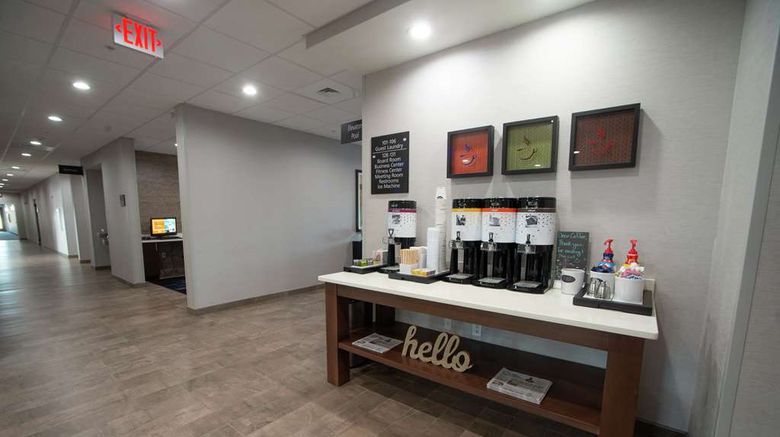 <b>Hampton Inn & Suites OKC/Quail Springs Restaurant</b>. Images powered by <a href="https://iceportal.shijigroup.com/" title="IcePortal" target="_blank">IcePortal</a>.