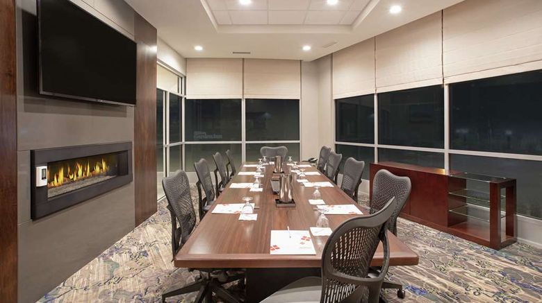 <b>Hilton Garden Inn Omaha Aksarben Village Meeting</b>. Images powered by <a href="https://iceportal.shijigroup.com/" title="IcePortal" target="_blank">IcePortal</a>.