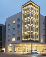 Hilton Garden Inn Omaha Aksarben Village
