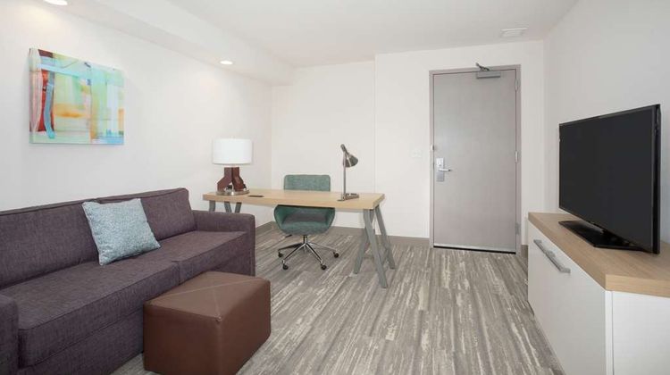 Hilton Garden Inn Omaha Aksarben Village Room