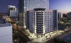 Hampton Inn & Suites Phoenix Downtown