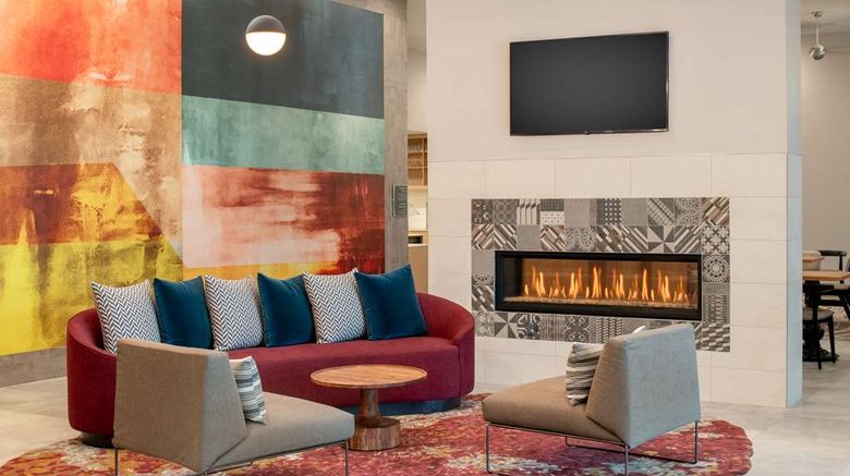 <b>Homewood Suites by Hilton Belmont Lobby</b>. Images powered by <a href="https://iceportal.shijigroup.com/" title="IcePortal" target="_blank">IcePortal</a>.