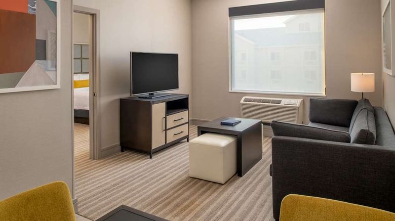 <b>Homewood Suites by Hilton Belmont Room</b>. Images powered by <a href="https://iceportal.shijigroup.com/" title="IcePortal" target="_blank">IcePortal</a>.