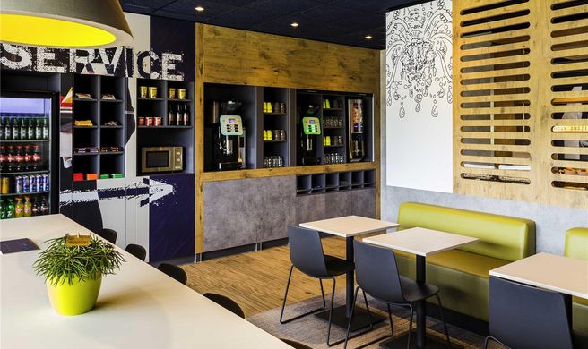 Ibis Budget Stein Maastricht Exterior