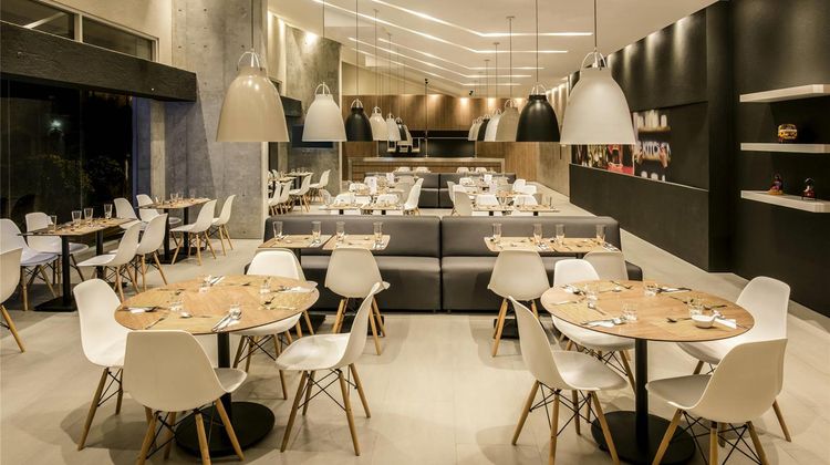 Ibis Cali Granada Restaurant