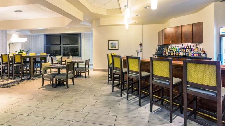 <b>Wyndham Garden Buffalo Downtown Restaurant</b>. Images powered by <a href="https://iceportal.shijigroup.com/" title="IcePortal" target="_blank">IcePortal</a>.