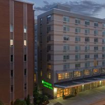 Wyndham Garden Buffalo Downtown