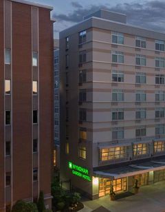 Wyndham Garden Buffalo Downtown