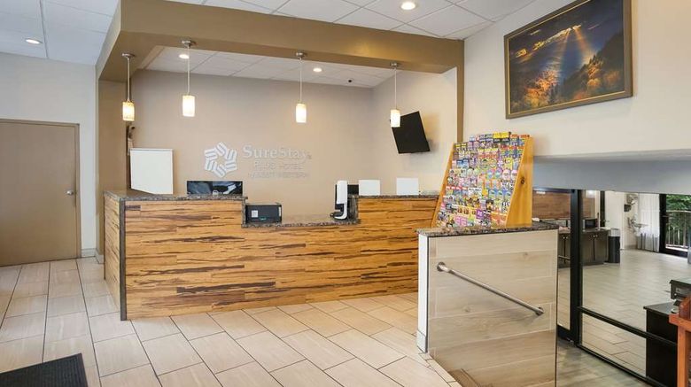 <b>SureStay Plus By Best Western Gatlinburg Lobby</b>. Images powered by <a href="https://iceportal.shijigroup.com/" title="IcePortal" target="_blank">IcePortal</a>.
