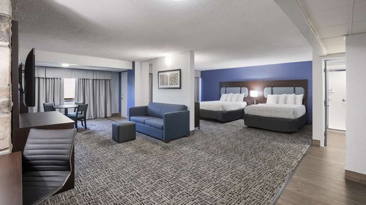 SureStay Plus By Best Western Gatlinburg Room
