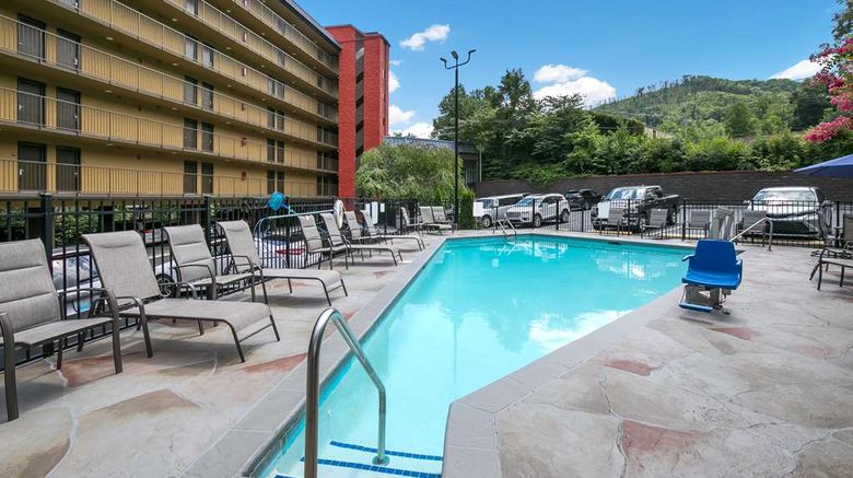 <b>SureStay Plus By Best Western Gatlinburg Pool</b>. Images powered by <a href="https://iceportal.shijigroup.com/" title="IcePortal" target="_blank">IcePortal</a>.
